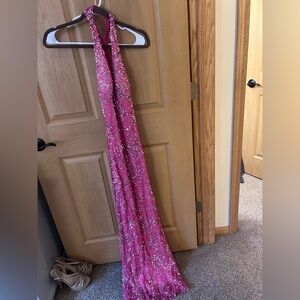 🌸 Elegant Pink Adrianna Papell Evening Gown 🌸